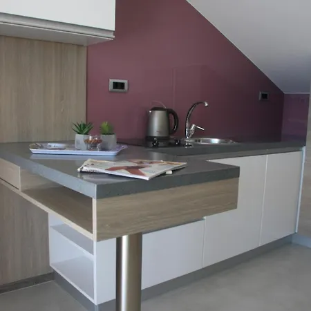 Beachfront Apartments - Villa Vita Stara Novalja Room photo