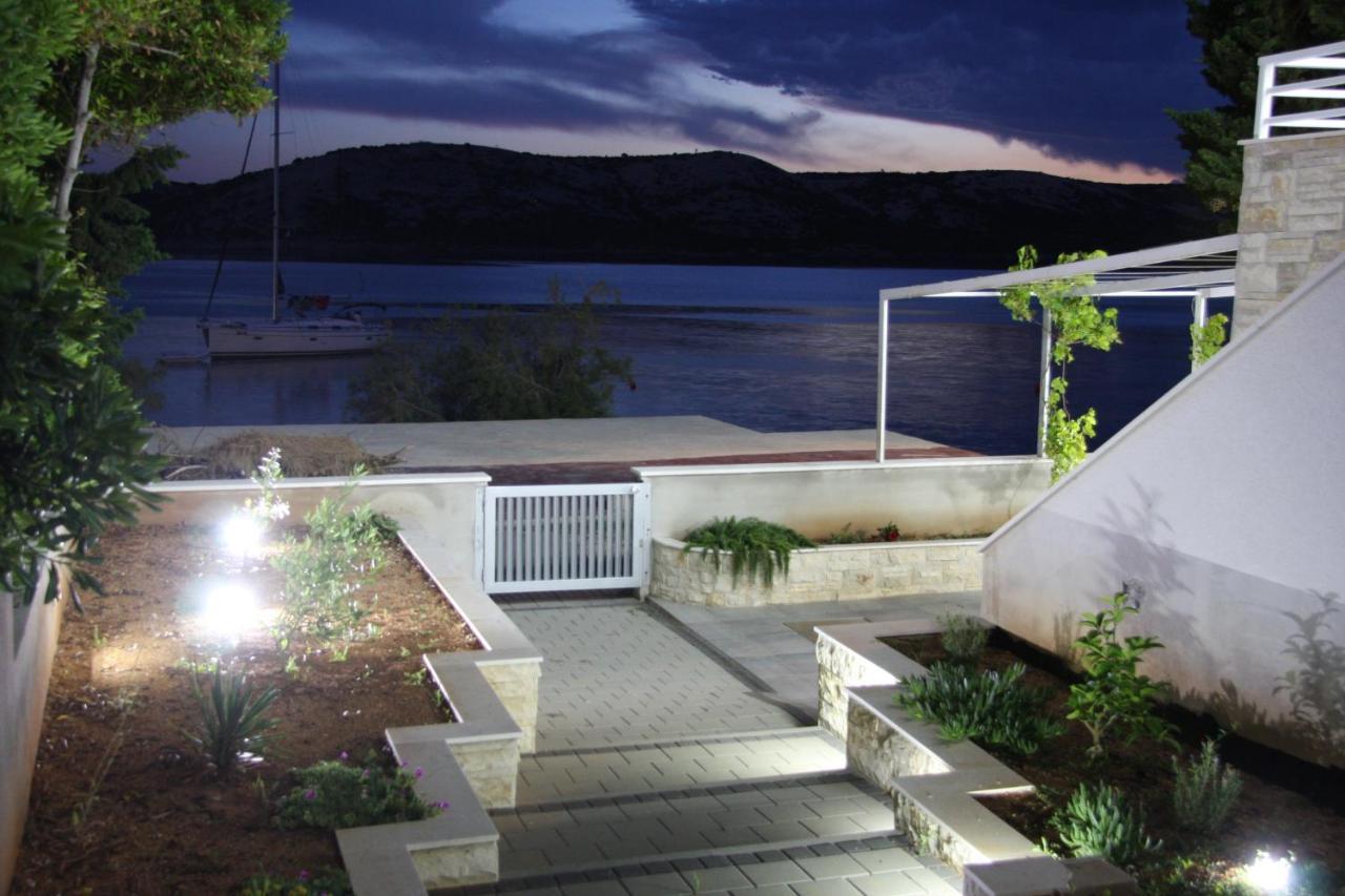 Beachfront - * Stara Novalja