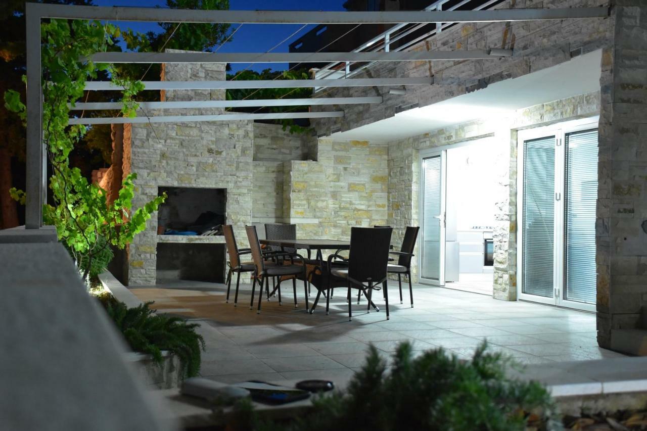Apartment Beachfront - *